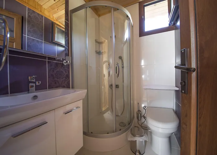 Bal Badem Bed & Breakfast