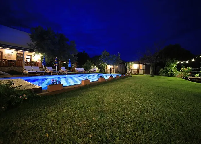 Bal Badem Bed & Breakfast