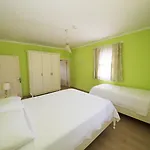 Bal Badem Bed & Breakfast *