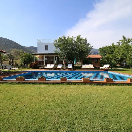 Bed & Breakfast Bal Badem Datca