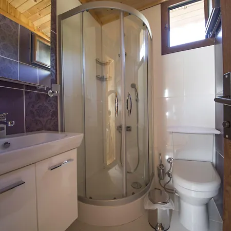 Bal Badem Bed & Breakfast